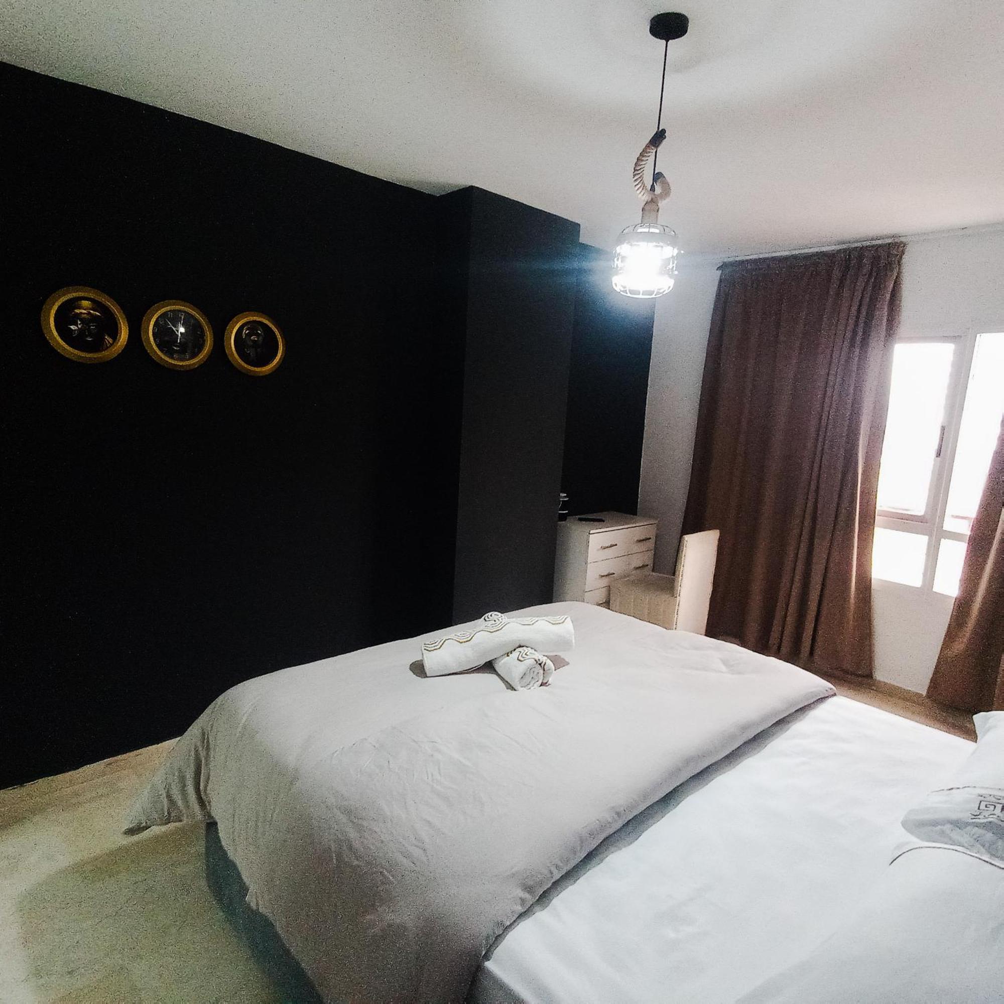 Moderne Appartement Au Plein Centre-Ville En Face Hilton & La Gare De Train Tgv Avec Climatisation Tanger Exterior foto