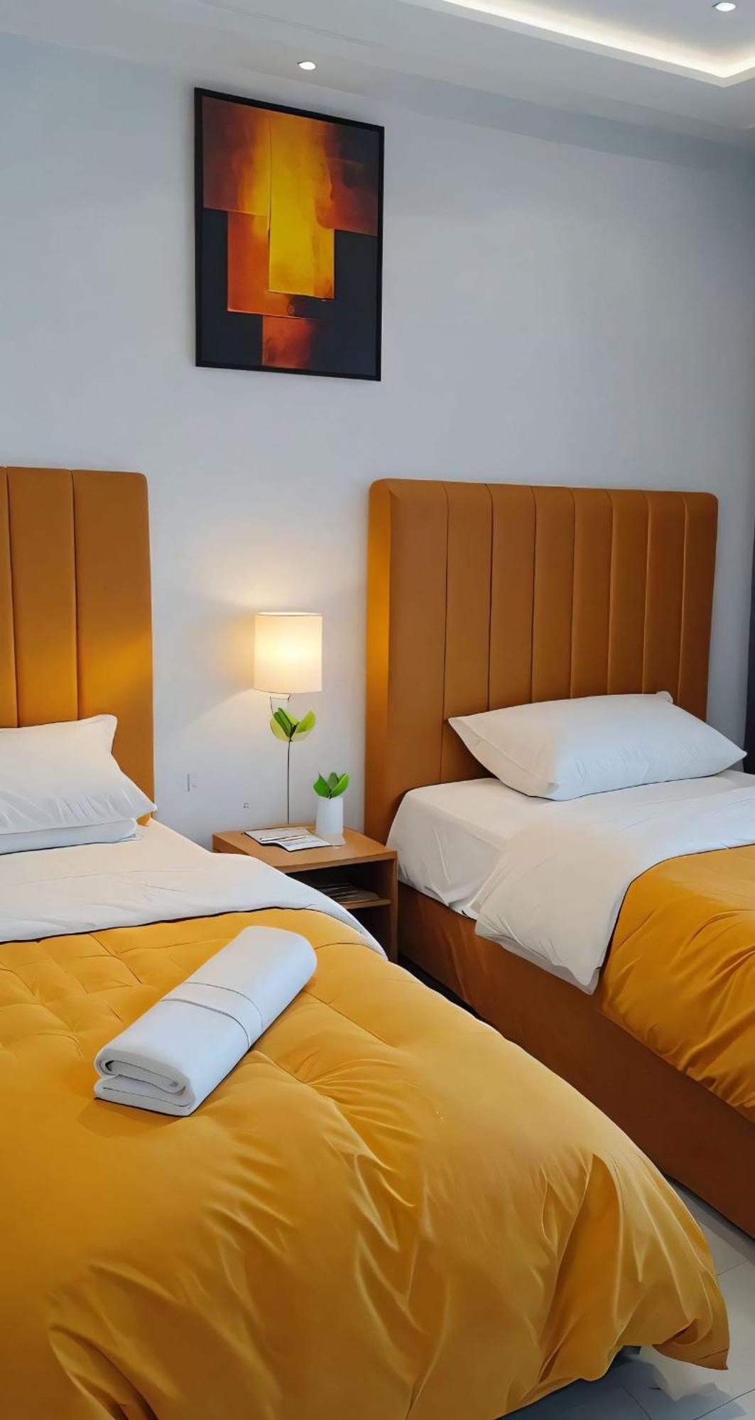 Moderne Appartement Au Plein Centre-Ville En Face Hilton & La Gare De Train Tgv Avec Climatisation Tanger Exterior foto